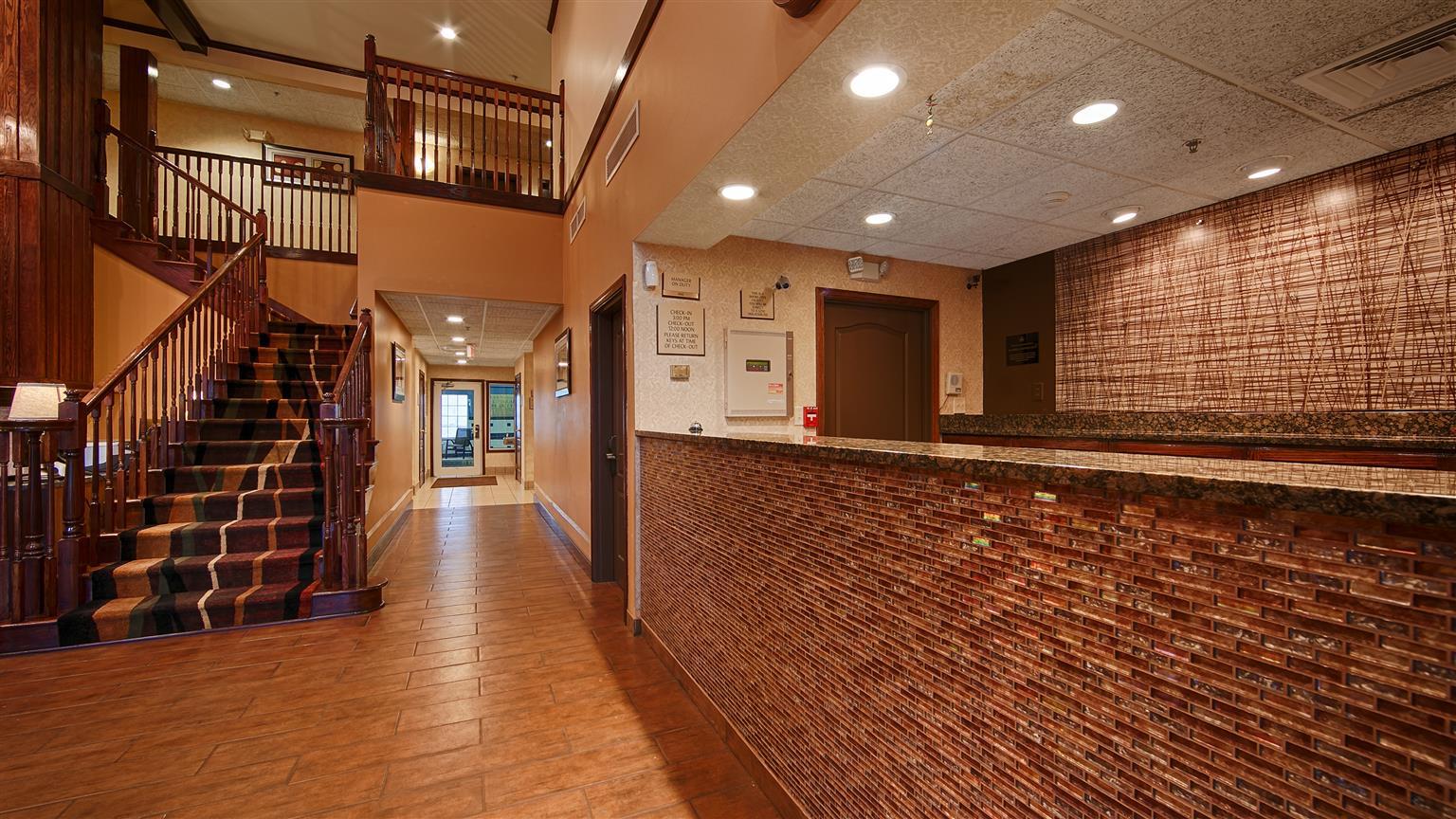 Best Western Fort Wayne Inn & Suites North Екстериор снимка