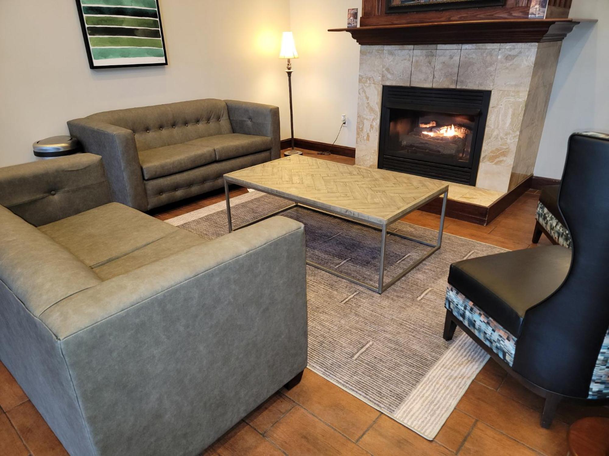 Best Western Fort Wayne Inn & Suites North Екстериор снимка
