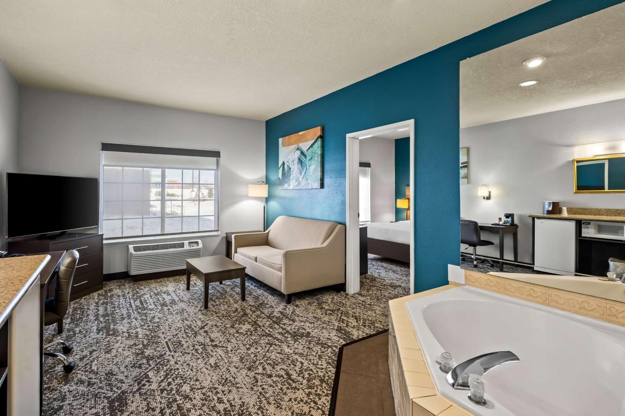 Best Western Fort Wayne Inn & Suites North Екстериор снимка