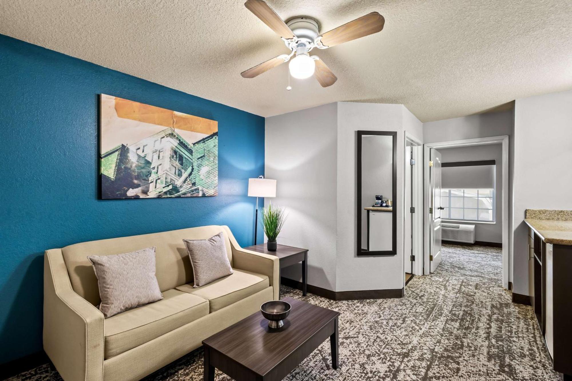 Best Western Fort Wayne Inn & Suites North Екстериор снимка